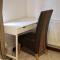 Millmead Apartment in central Guildford with parking