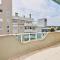 983 Apartamento de cobertura com vista para o mar com 02 suítes e 02 garagens na praia do centro de Bombinhas - 邦比尼亚斯