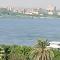 شقة فندقيه فاخرة بمنطقة المعادى صف اول جميع الغرف تطل على النيل A luxury hotel apartment in Maadi, first row. All rooms overlook the Nile - 开罗