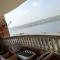 شقة فندقيه فاخرة بمنطقة المعادى صف اول جميع الغرف تطل على النيل A luxury hotel apartment in Maadi, first row. All rooms overlook the Nile - 开罗