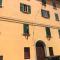 Romantic attic room with panoramic view - Bologna