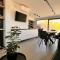Inova - Comfort Room with Private Bathroom and Shared Facilities