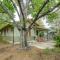 San Antonio Gem in Prime Location with Outdoor Space - 圣安东尼奥