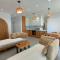 Pinegrove Apartment