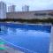 Luxurious Studio Unit w/Queen bed@ Aeon Tower 1733