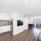 The Allegra - 180 degree ocean and city views