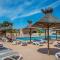Camping Paradis La Pinede - 格雷乌莱班