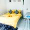Laguna Damai Homestay Teluk Kemang PD 3BR- Pool View