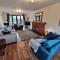 Winters Lane - Luxury for up to eight adults - You wont want to leave!!