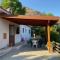 Evie's House Arakapas