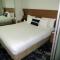 Lovely One Bedroom Apartment "Cairns Harbour Lights" - Cairns