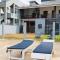 Hikka Beach Flat