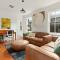 Contemporary Charm with Spectacular Harbour Views