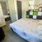 Chambre chez Delphine et Guillaume salle de bain et wc commun - Venarey-les-Laumes