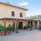 Il Piccolo Borgo for 7 guests
