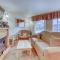 Icicle Village Resort 401 & 402: Ponderosa Hideaway