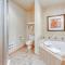 Icicle Village Resort 401 & 402: Ponderosa Hideaway
