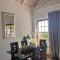 Cozy Camps Bay House with mountain and sea view - 开普敦