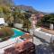 Cozy Camps Bay House with mountain and sea view - كيب تاون