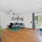 Beverly Hills Stylish & Central 1 BR Apt + Parking - 洛杉矶