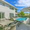 Expansive wiith pool access, 10 mins from Pompano Beach - Помпано-Бич