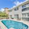 Sunny Pompano Beach with pool access