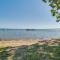 Higgins Lake Cottage with Private Fire Pit and Grill! - Roscommon