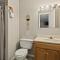 4BR Townhome, Close to Shops & Restaurants, 40 Mins to DC