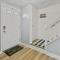 Luxury Sterling townhome - Private, Self checkin
