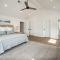 MyLBIBeachRental, 6 from Beach, 6 Bedroom, 4.5 Bath, Sleeps 12, New Construction - لونغ بيتش