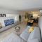 Modern 3BD Apartment with Spacious Balcony & Outside Furniture - Marsalforn Bay