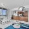 Luxurious Condo at ICON with Views
