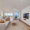 Seaviews at Sunshine beach,4bd, Pool