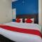 Hotel Us Residency - Kakarmatha