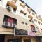Hotel O Regal Near Paradise Circle - Secunderabad