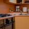 Romeo Family Apartments