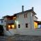 Palirria Hotel & Studios