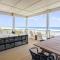 White Lotus: Beachfront Edition