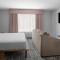 Homewood Suites By Hilton Charlotte Uptown First Ward