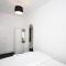 BARTON BEACHSIDE - Penthouse TwoBedroom Apartment, Double & Twins - Central Beach & Promenade Location - Over 21s, Family Friendly Only, ID Required, Stairs Access, FREE PARKING
