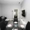 BARTON BEACHSIDE - Penthouse TwoBedroom Apartment, Double & Twins - Central Beach & Promenade Location - Over 21s, Family Friendly Only, ID Required, Stairs Access, FREE PARKING