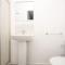 BARTON BEACHSIDE - Penthouse TwoBedroom Apartment, Double & Twins - Central Beach & Promenade Location - Over 21s, Family Friendly Only, ID Required, Stairs Access, FREE PARKING