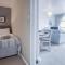 17 Beach Court - 2 Bed Apartment - Saundersfoot