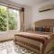 La Mer by The Blue Kite - Pool, Kitchen, Pool Table, Wifi & Security, 10 mins to Candolim Beach & 5 mins to Casino