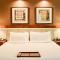 Strip View Balcony Suites - No Resort Fee ! - لاس فيغاس