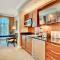Strip View Balcony Suites - No Resort Fee ! - لاس فيغاس