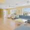 Murmond- Captiva Home