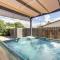 Hot Tub and Fire Pit Serene Clifton Retreat!