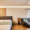 ChECk apartment