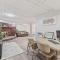 Work-friendly & near downtown